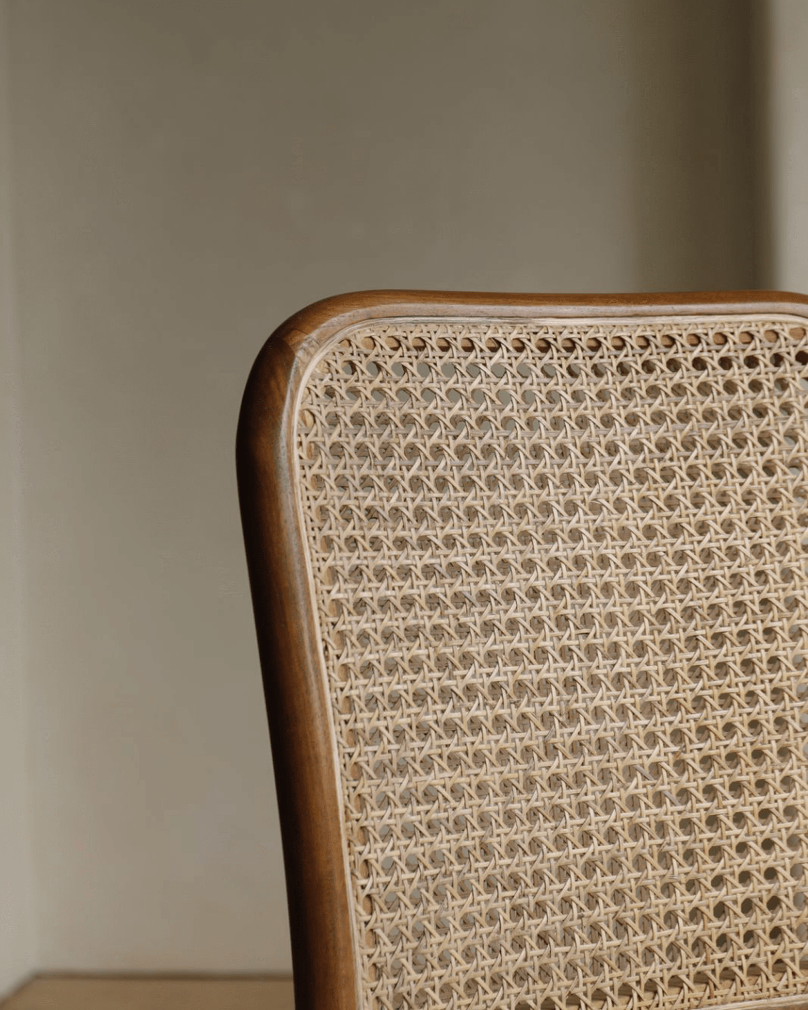 Chaise N°811