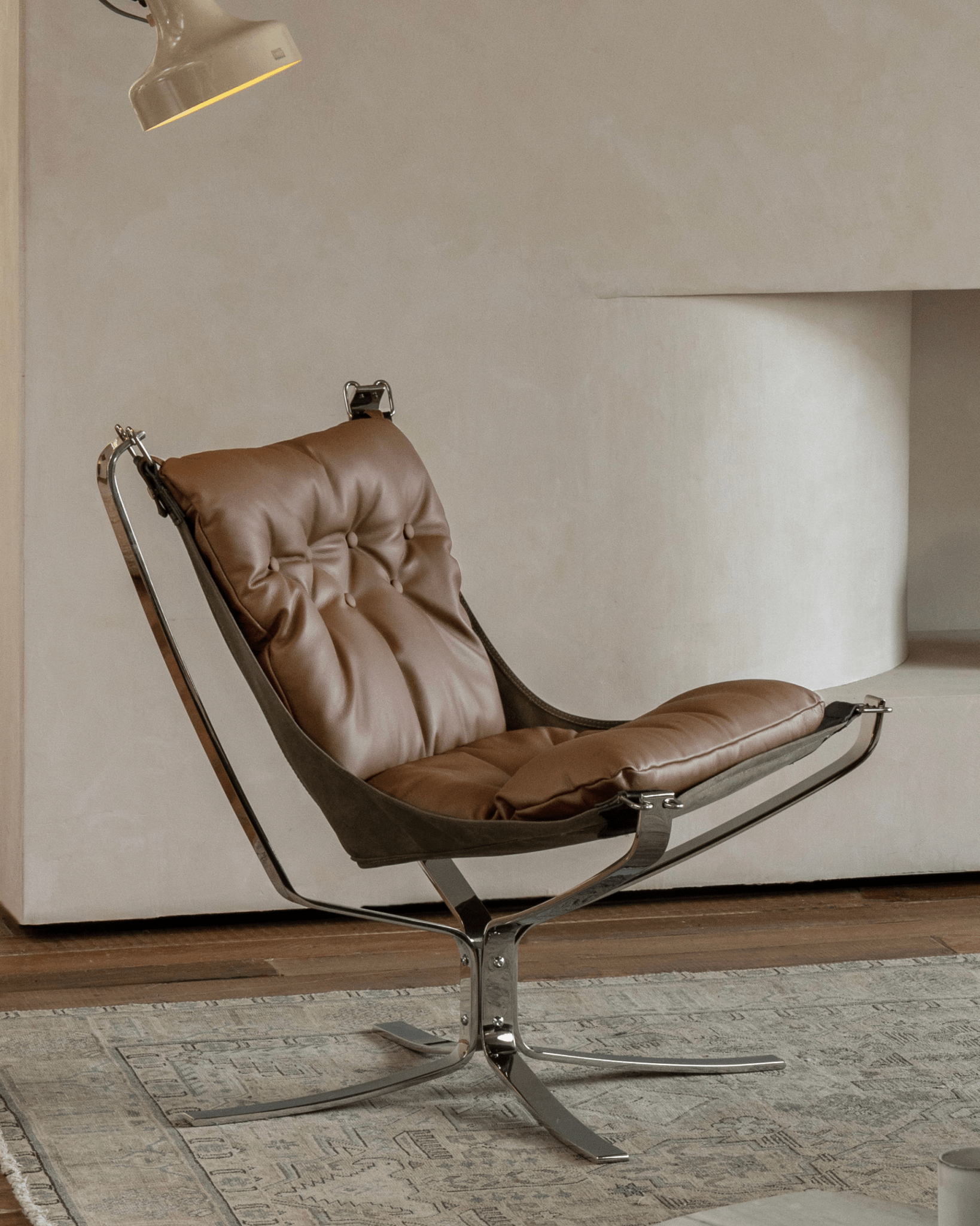Chaise Falcon