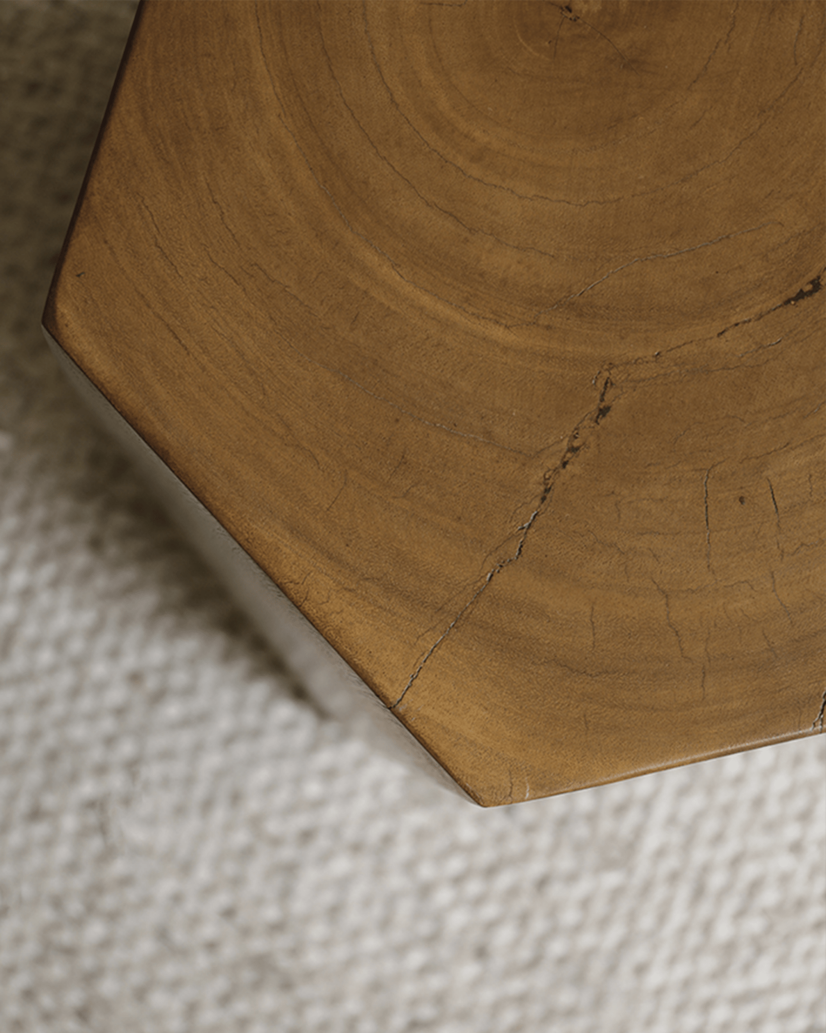 Table d'appoint hexagonale