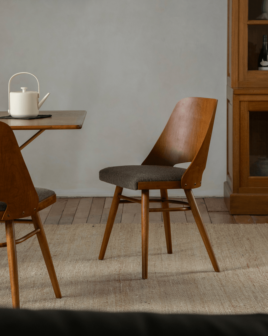 Chaise Shell