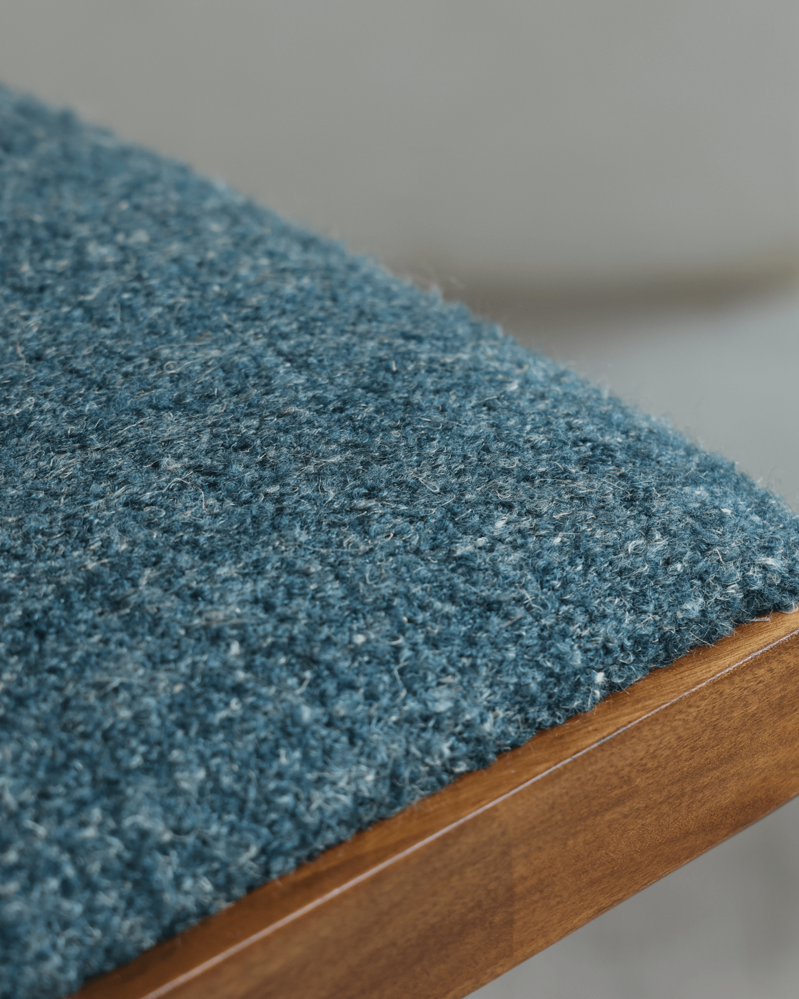 Chaise Shell