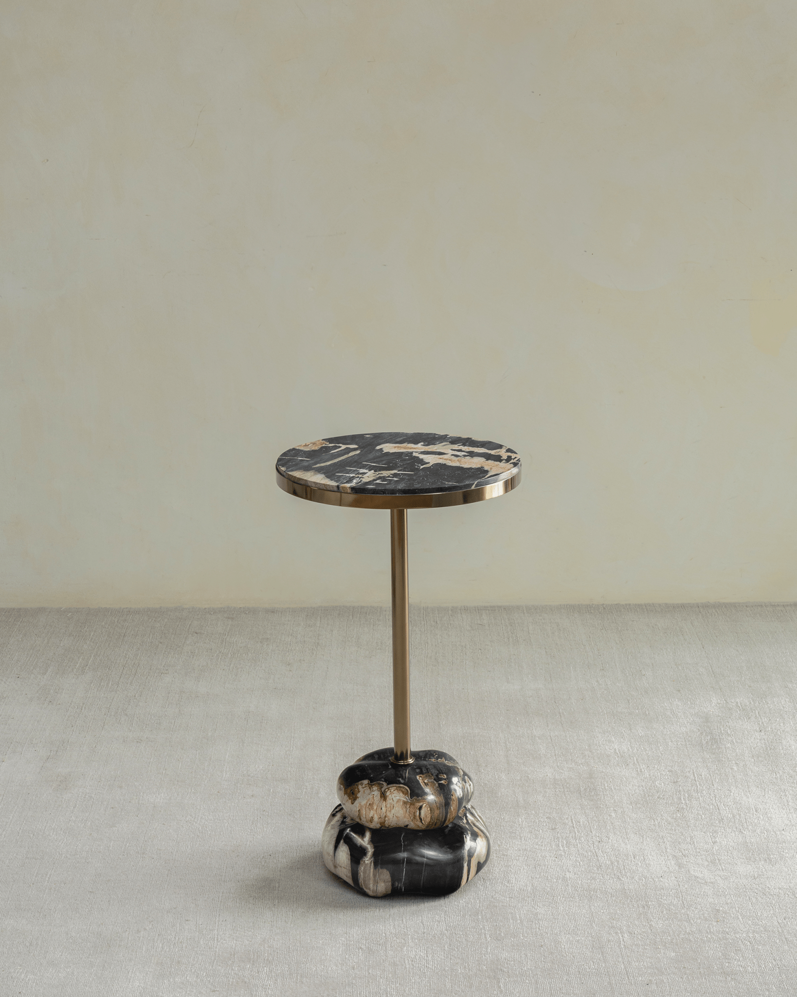 Table d'appoint en bois pétrifié Lolli