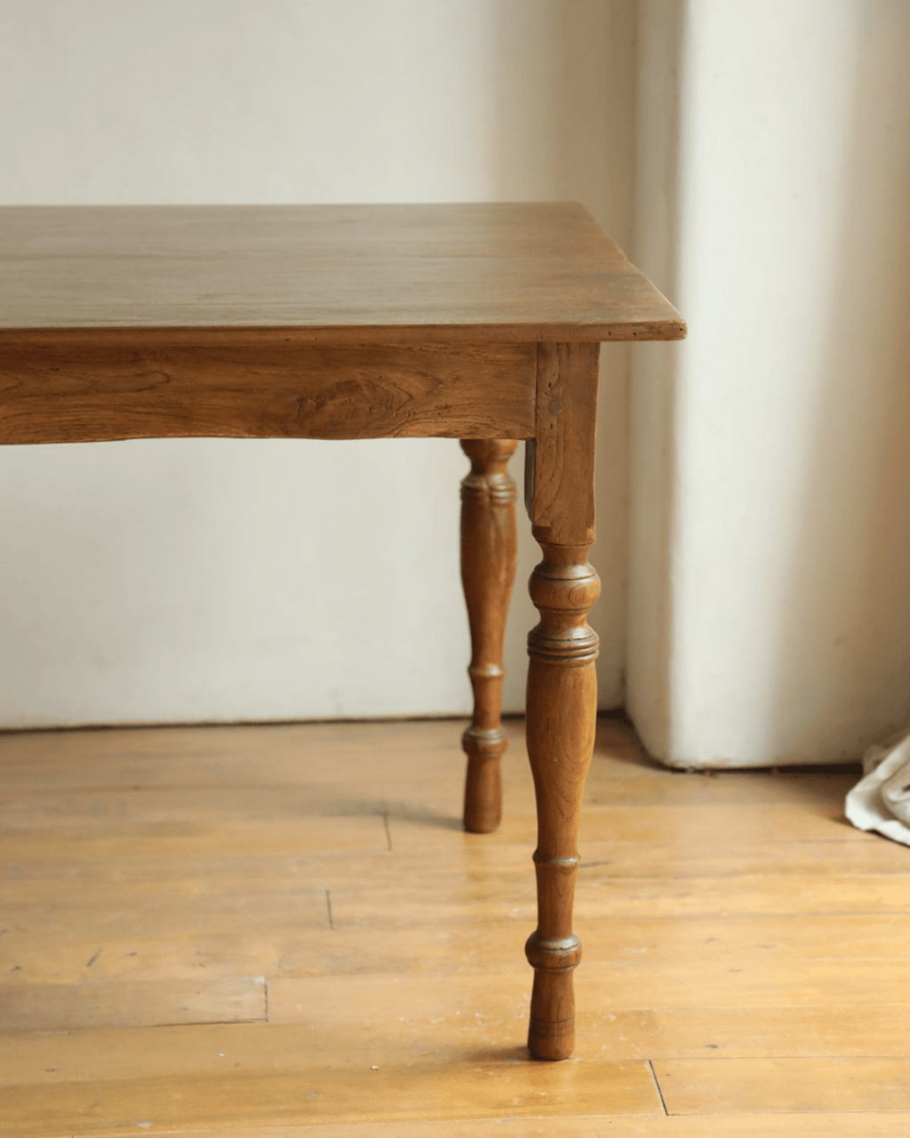 Tables indonésiennes vintage en bois de teck