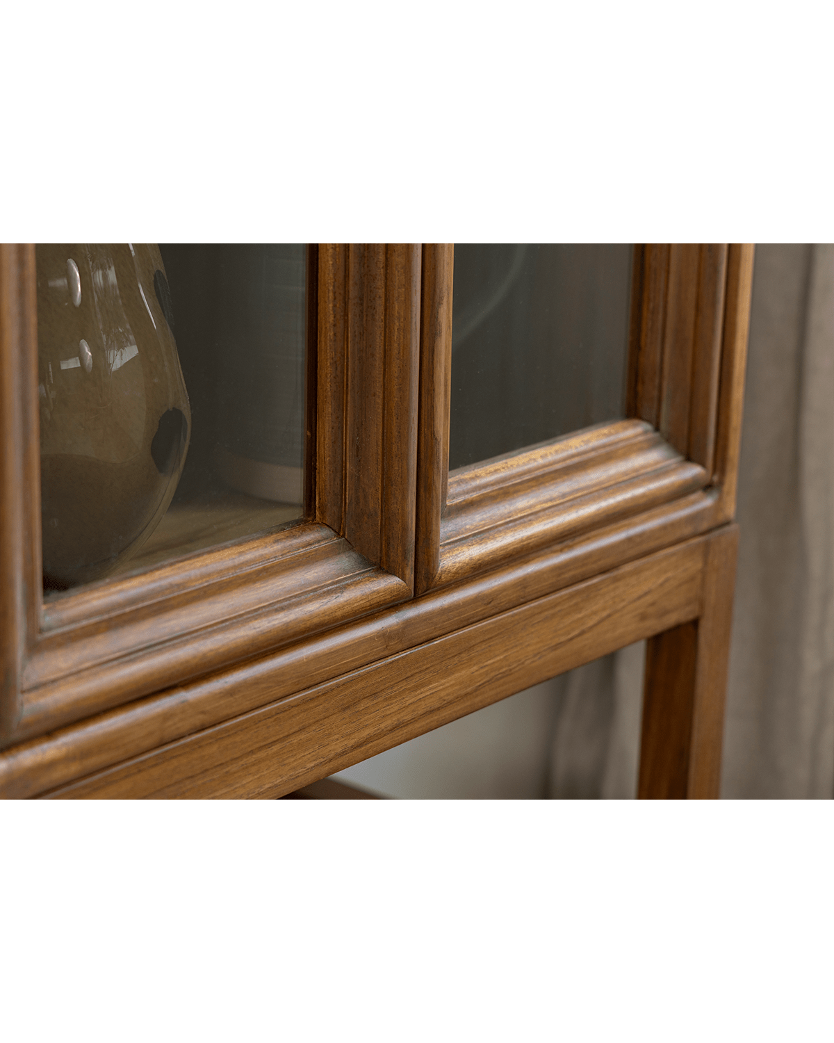 Armoire sur pilotis