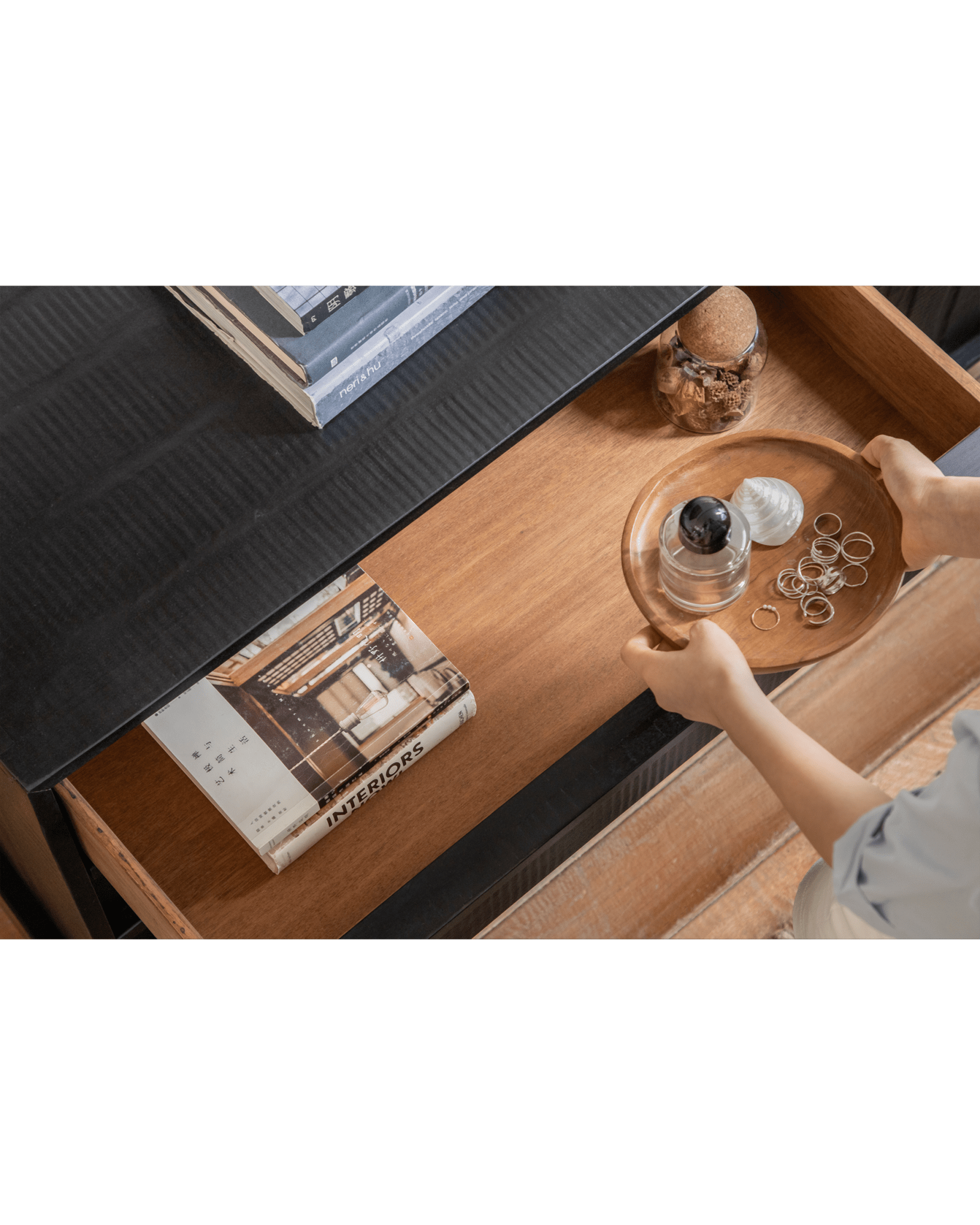 Buffet noir n° 32