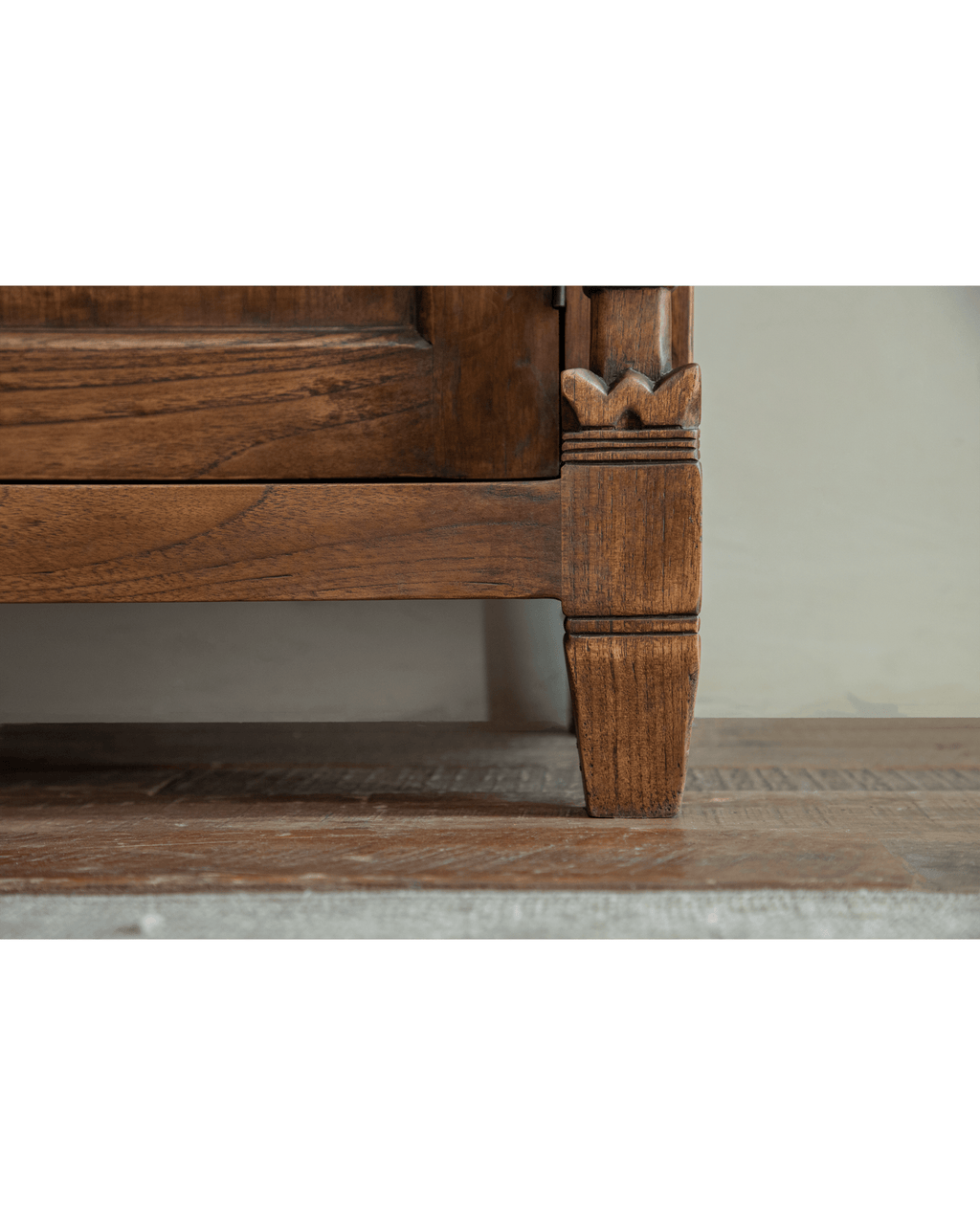 Armoire en teck Victoria