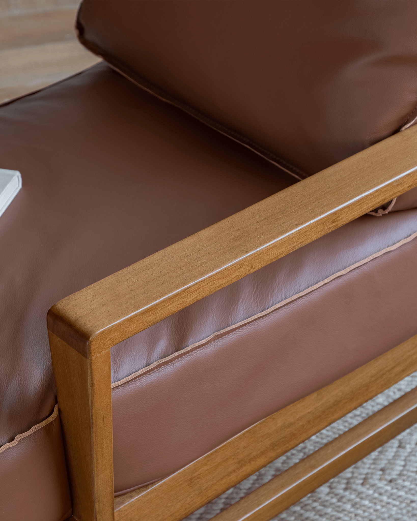 Fauteuil de salon en cuir René
