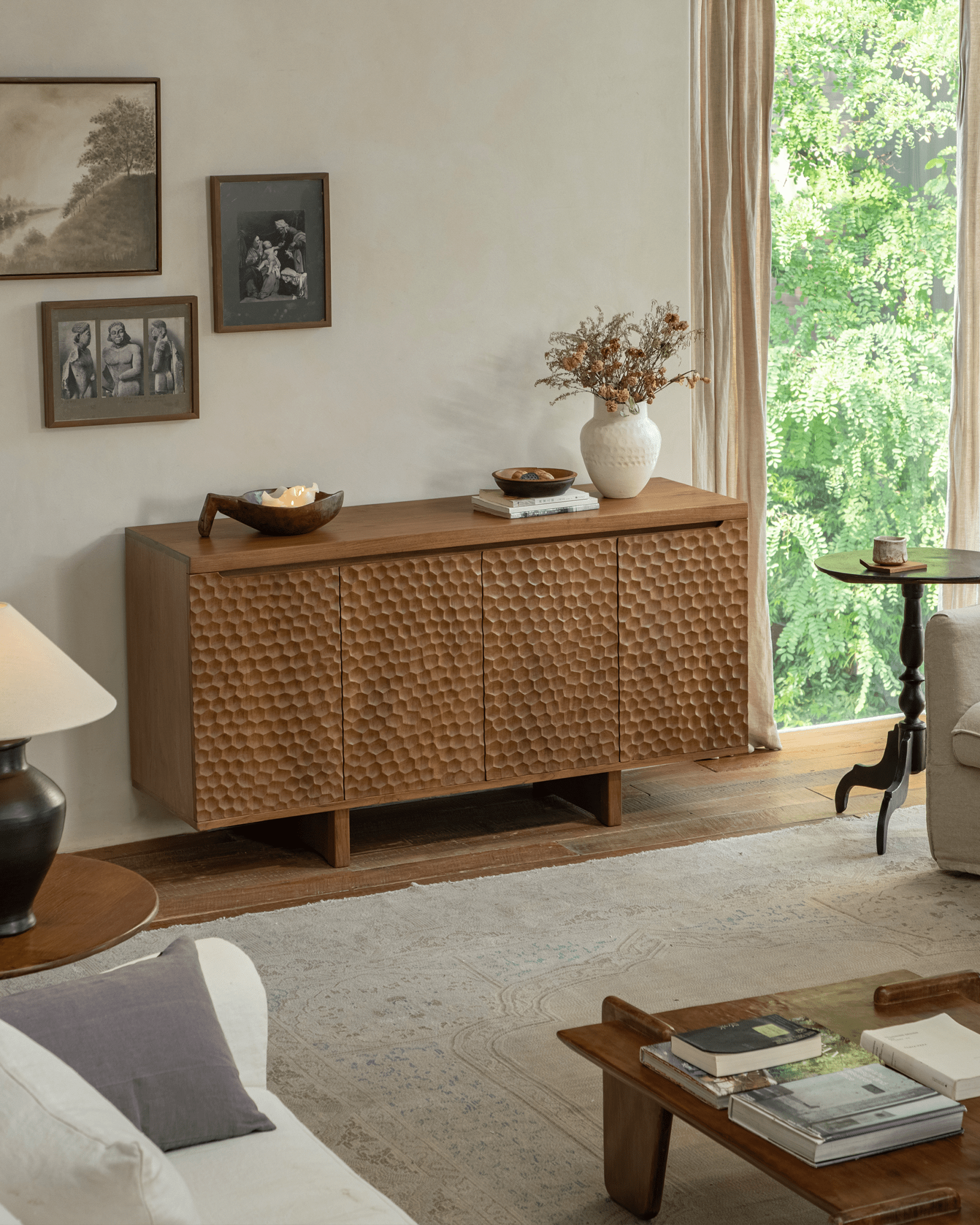 Buffet en nid d'abeille n°4