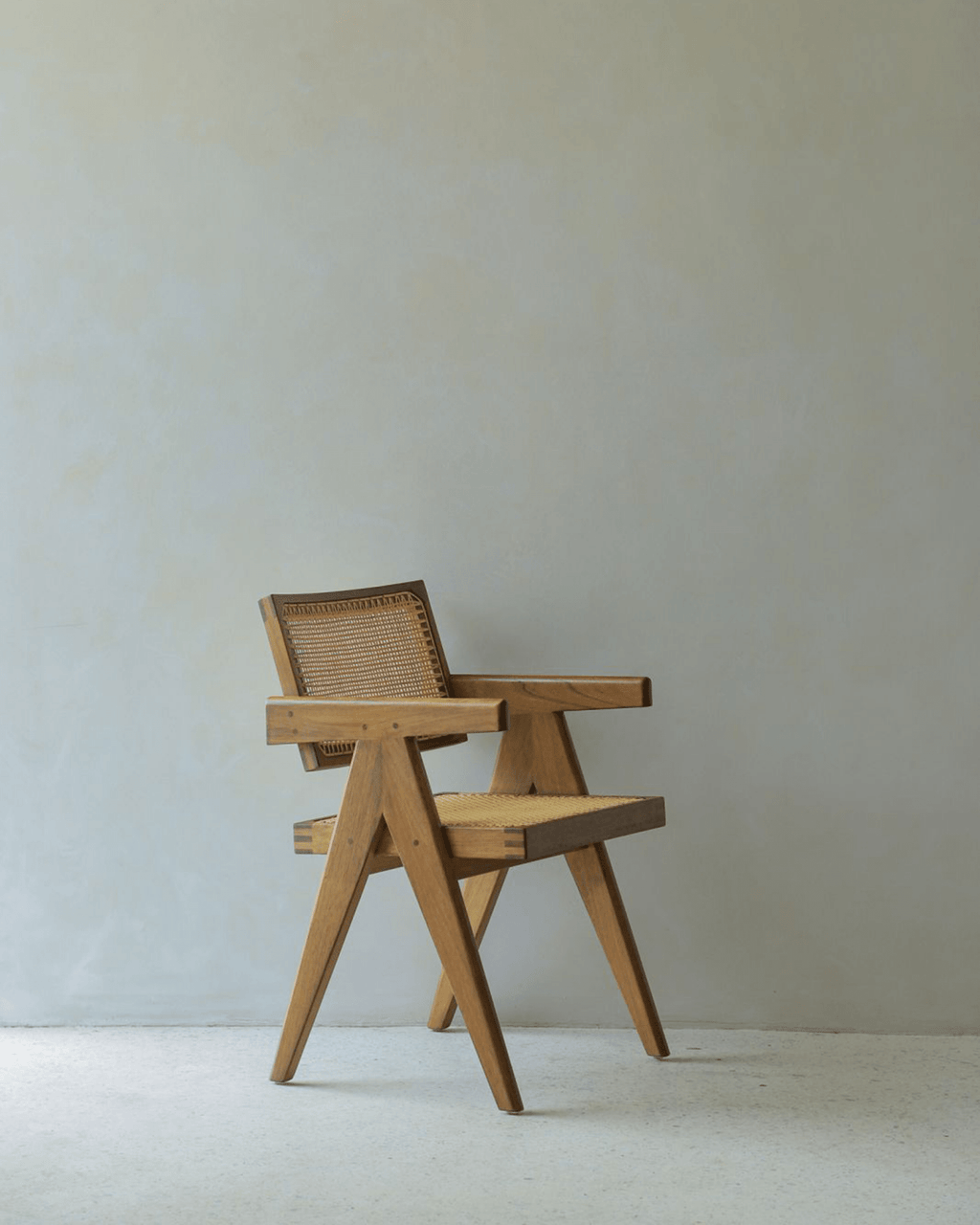 Reproduction de chaise de bureau Chandigarh