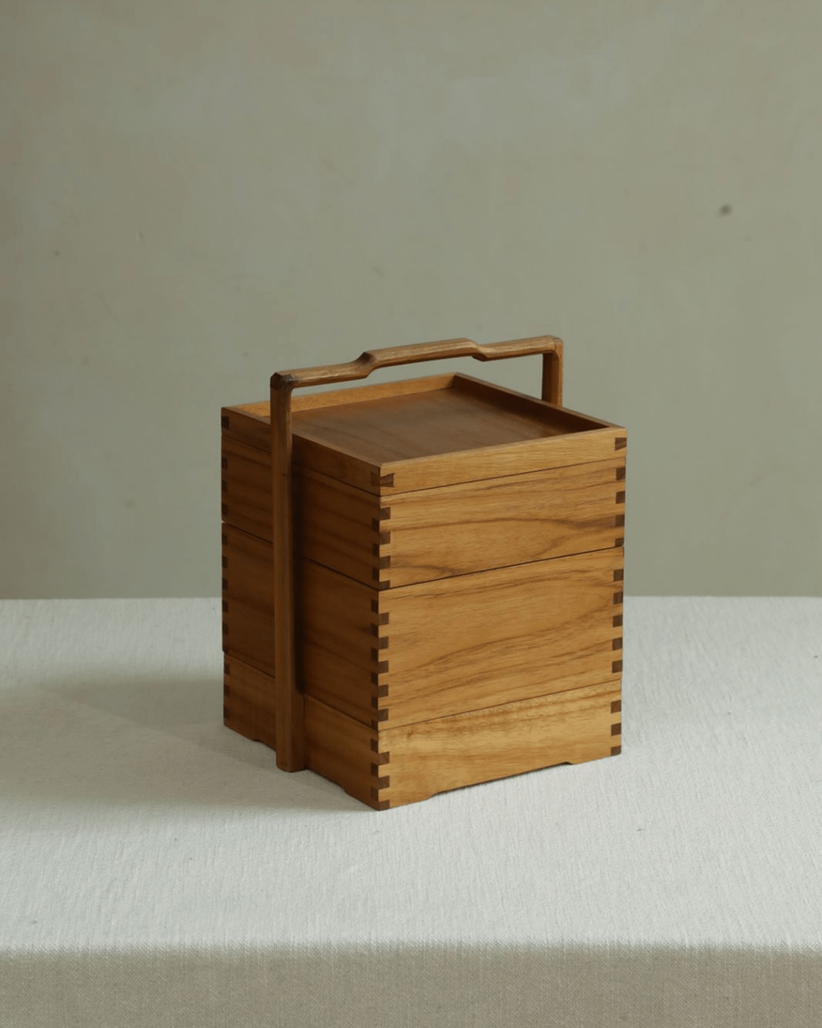 Boîte à bento à plusieurs niveaux